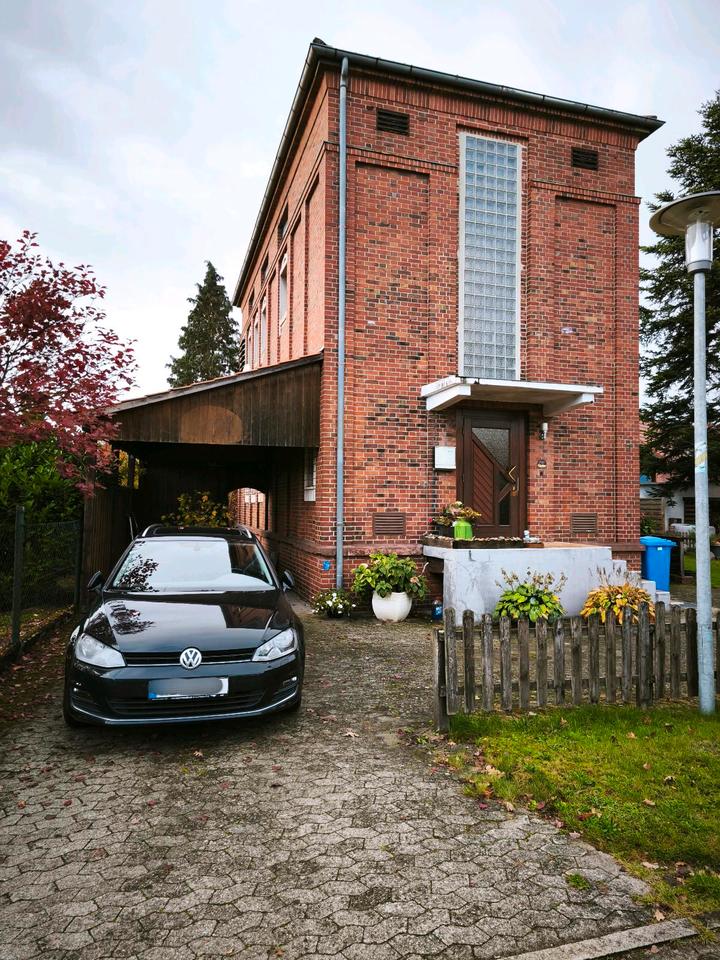 Thumbnail-Besonderes Wohnhaus mit großem Grundstück (1.058 m²) in Wesendorf