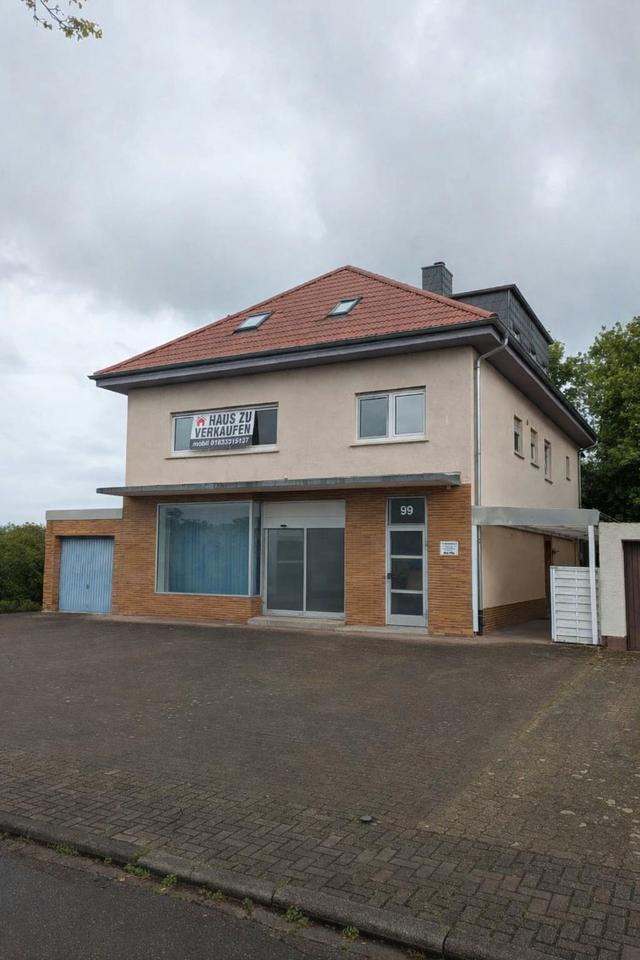 Thumbnail-Wohn- und Geschäftshaus