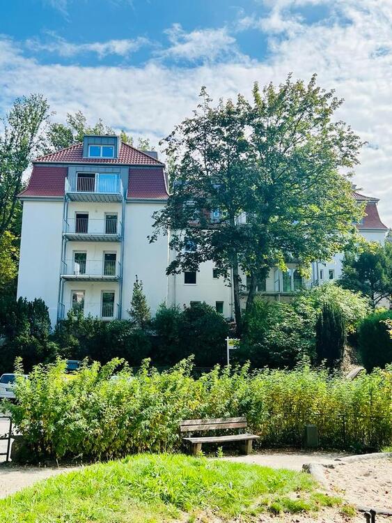 Thumbnail-Hochwertige 4-Zimmer-Wohnung mit Terrasse & Garten in zentraler Lage von Baden-Baden