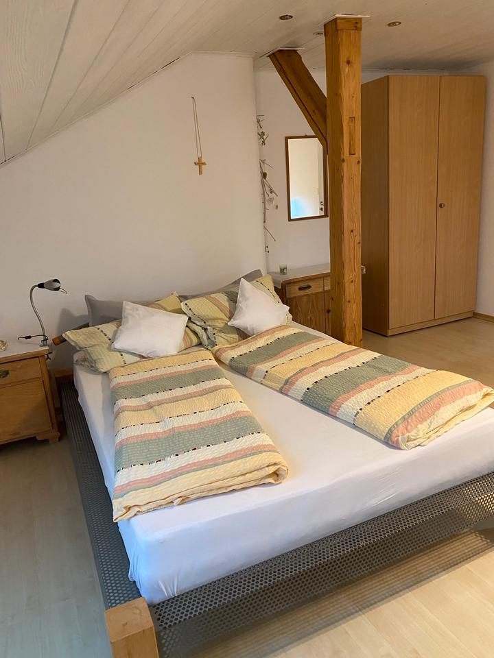 Thumbnail-Schönes Zimmer im Einfamilienhaus geeignet für Schüler, Wanderer