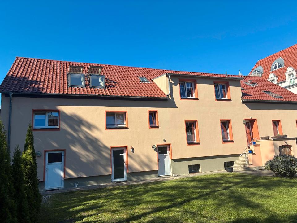 Thumbnail-Teilungsversteigerung eines Wohn- und Geschäftshauses in Wannsee