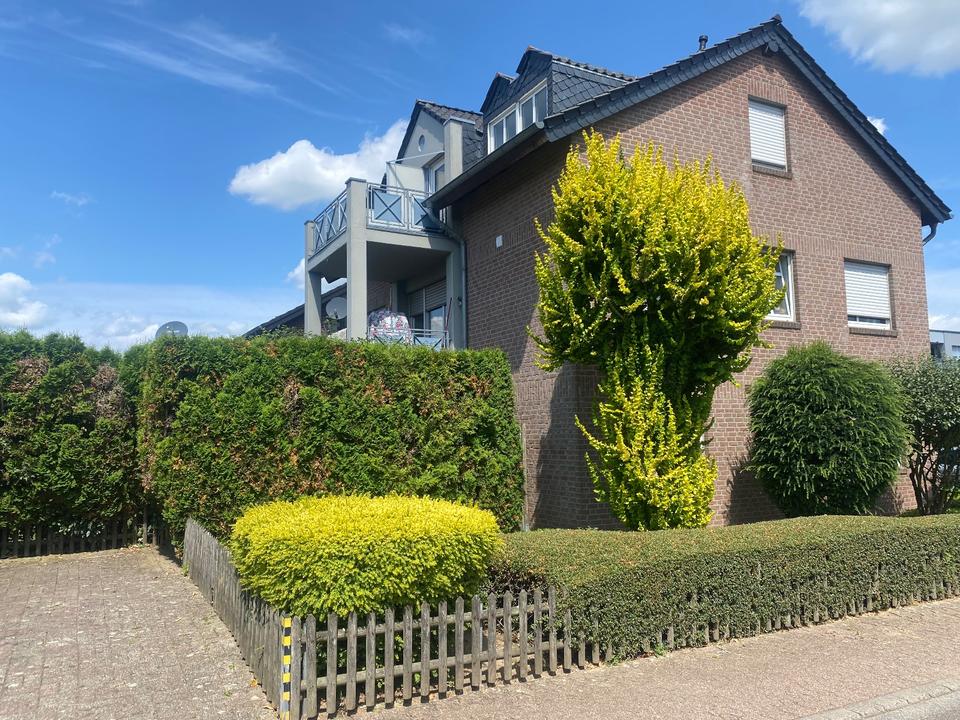 Thumbnail-3 Zimmer Wohnung mit Terrasse Gartennutzung inkl. Garage