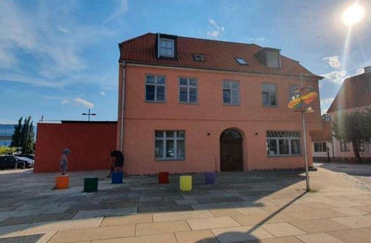 Thumbnail-Stilvolle 4-Raum-Wohnung mit großzügiger Sonnenterrasse in WLG