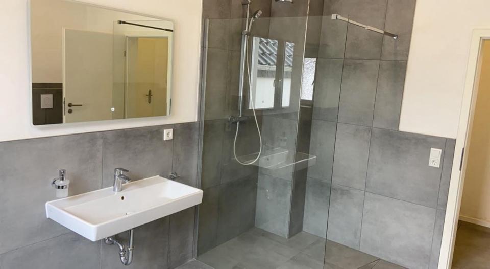 Thumbnail-3-Zimmerwohnung Erdgeschoss mit Einbauküche Parkplatz Terrasse