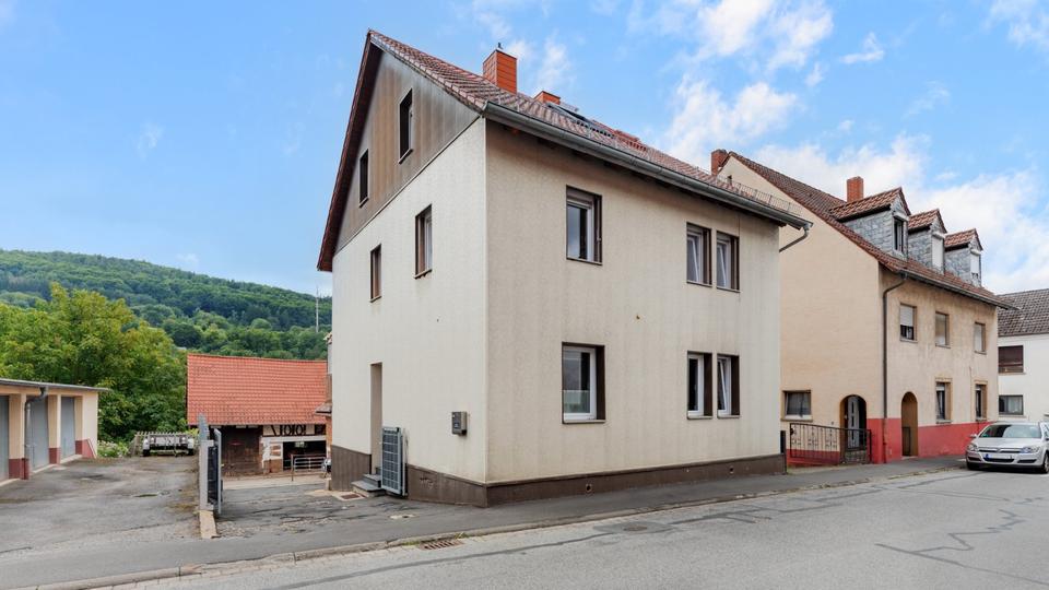 Thumbnail-Einfamilienhaus mit Stallungen - bei Aschaffenburg - von privat