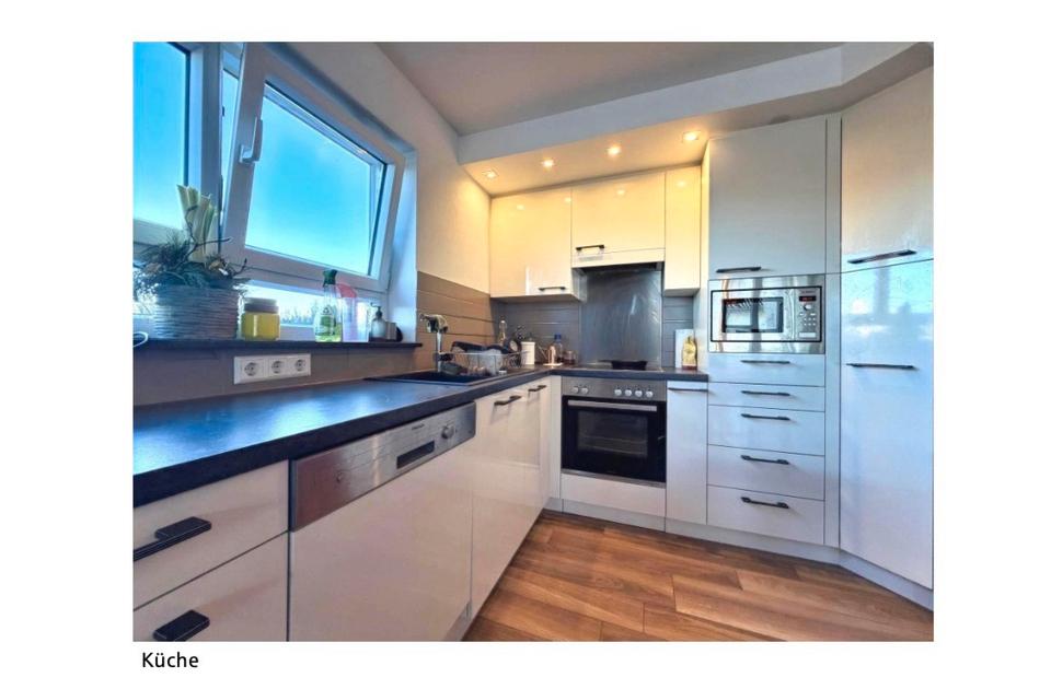 Thumbnail-Moderne 2-Zimmer-Wohnung mit Balkon & Tiefgarage in ruhiger Lage