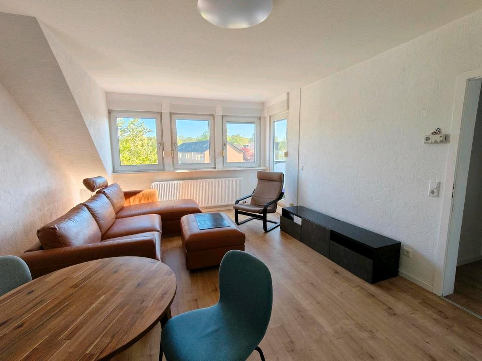 Thumbnail-Moderne 2-Zimmer Dachgeschoss Wohnung