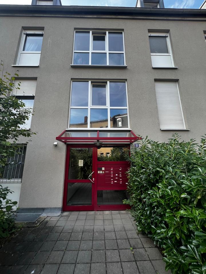 Thumbnail-2-Zimmer-Terrassenwohnung mit Gartenanteil, EBK & TG-Stellplatz –