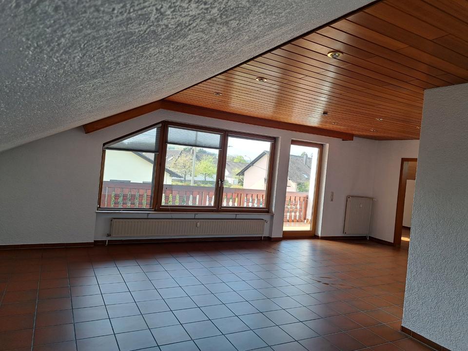 Thumbnail-Wohnung in Gersheim im ersten OG 110 qm