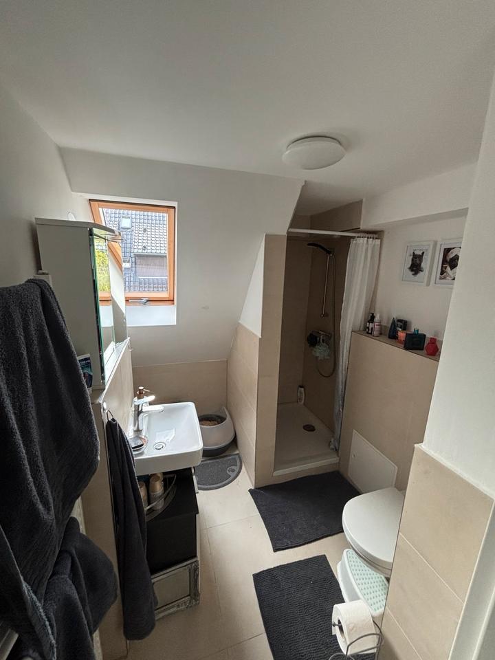 Thumbnail-Helle 3-Zimmer-Wohnung mit ausgebautem Dachboden