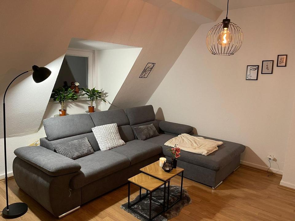 Thumbnail-Gemütliche 63 m² Dachgeschosswohnung in Herne BF ab 01.05 frei