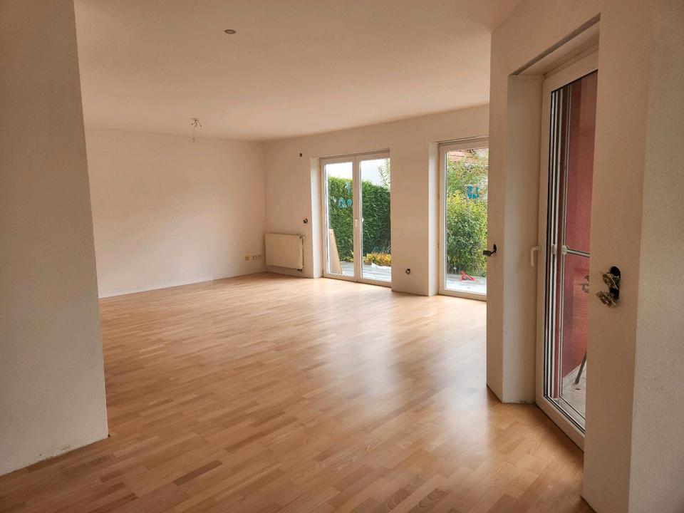 Thumbnail-Vermietung: Helle, 2024 renovierte Doppelhaushälfte Reimlingen