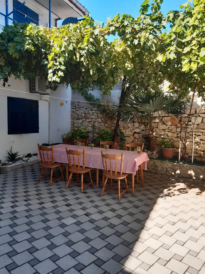 Thumbnail-Schöne Ferienapartments Dalmatien-Vodice - noch frei an Pfingsten