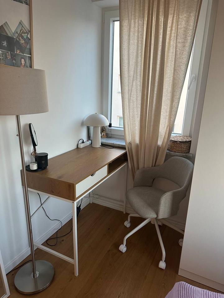 Thumbnail-Helles Zimmer in 3er Frauen-WG (mindestens 1 Jahr Mietvertrag)