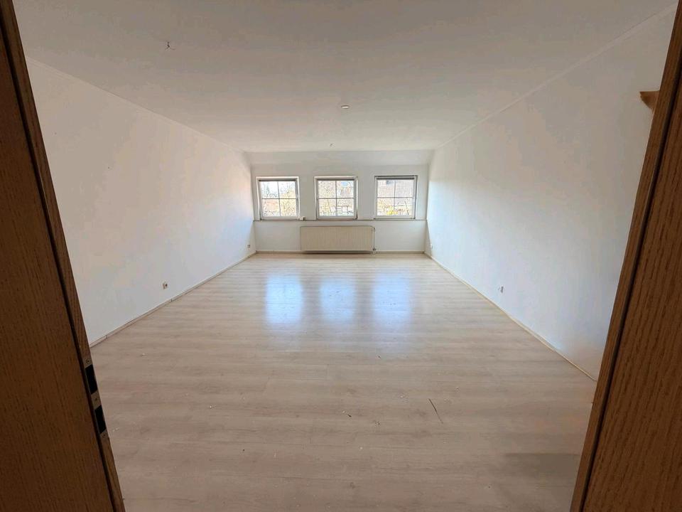 Thumbnail-Helle 3 Zimmerwohnung