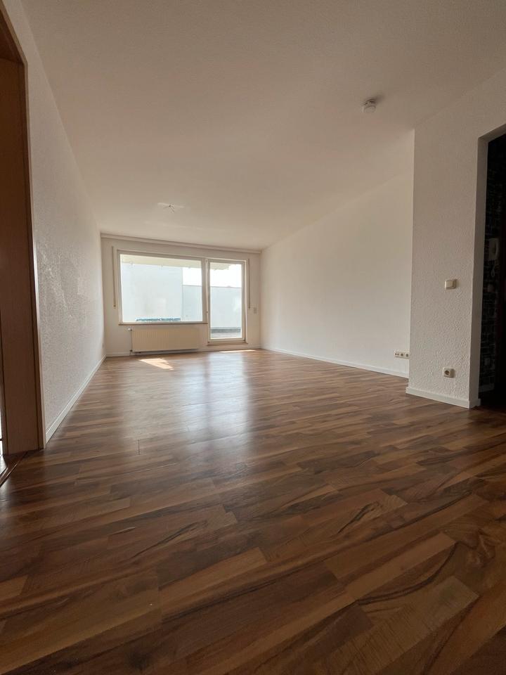 Thumbnail-Zentrale Erdgeschoss 3-Raum-Wohnung mit Terrasse, Barrierearm