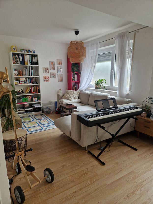 Thumbnail-4-Zimmer-Wohnung mit Stellplatz in Stuttgart-West
