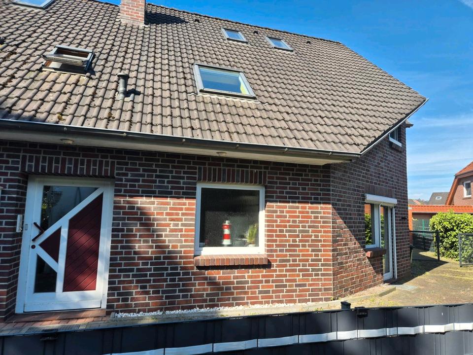Thumbnail-Großzügige 5-Zimmer-Doppelhaushälfte in Delmenhorst