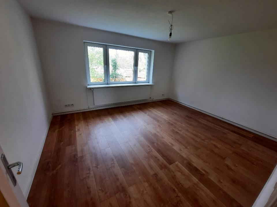 Thumbnail-3-Zimmer Wohnung in ruhiger Wohngegend