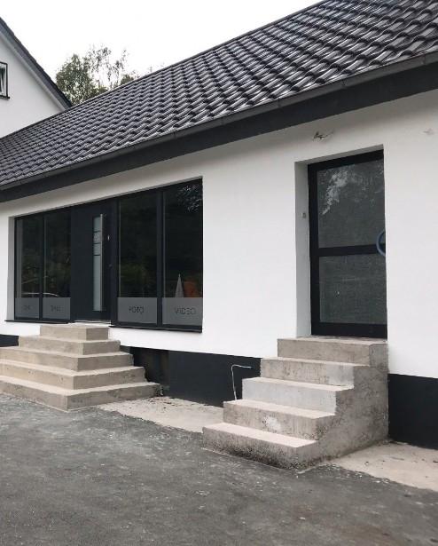 Thumbnail-Schöne 3-Zimmer-Anliegerwohnung mit separatem Eingang in zentrale