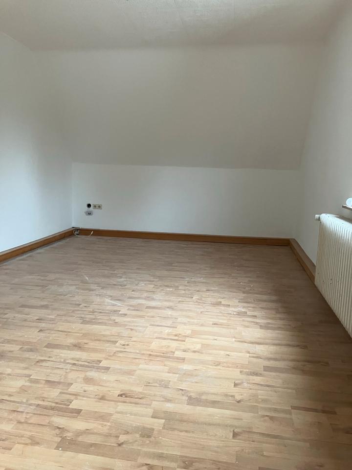 Thumbnail-Charmante 2-Zimmer Dachgeschosswohnung in SG Kranhöhe