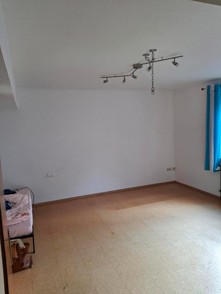 Thumbnail-WG zimmer ab April