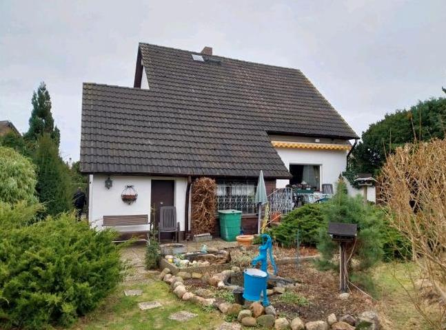 Thumbnail-Gemütliches Einfamilienhaus in 12357 Berlin-Rudow