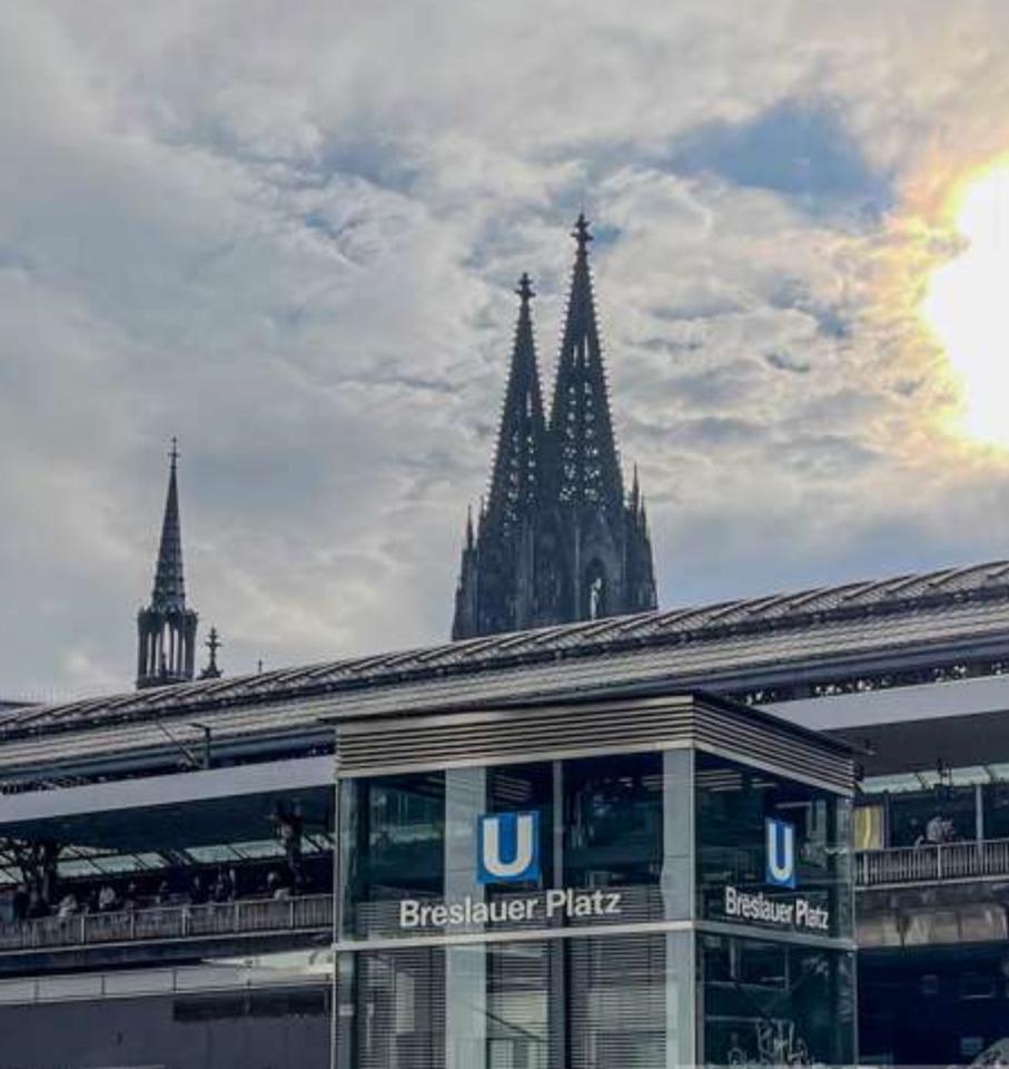 Thumbnail-Möbliertes City-Studio Köln 2min. Zum Rhein & Hbf