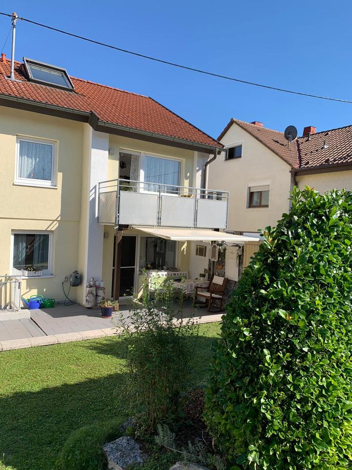 Thumbnail-Charmante Wohnung mit herrlichem Garten, Garage + Stellplatz