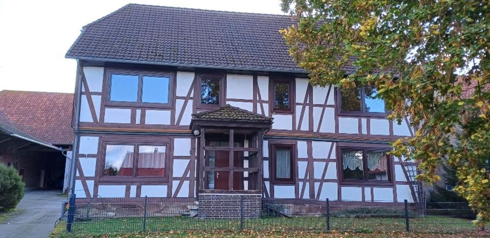 Thumbnail-Einfamilienhaus in Wolbrechtshausen 200m2, teilsaniert