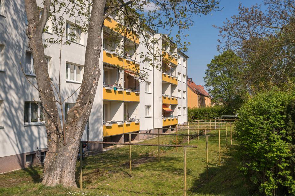 Thumbnail-Gemütliche 3-Raum Wohnung mit Badewanne in ruhiger Wohnlage in der H.-Heine-Str. 27 Naumburg (Saale)