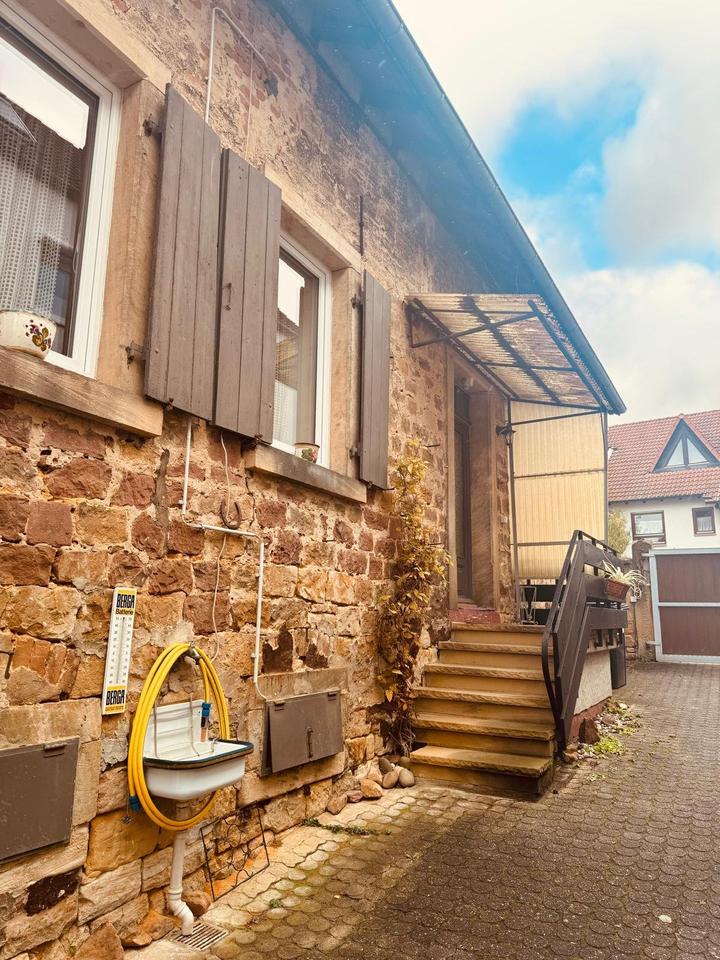 Thumbnail-Großzügiges Einfamilienhaus 4 Zi., 3 Bäder, Küche - möbliert