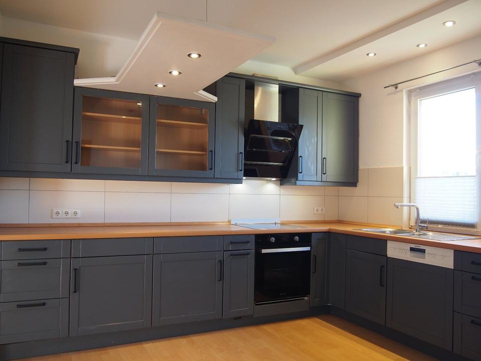 Thumbnail-PROVISIONSFREI - DHH mit Keller, Nebengel., Garage, großes Grunds