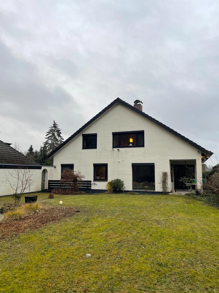 Thumbnail-Schönes Architektenhaus mit traumhaftem Waldgrundstück in Lübeck