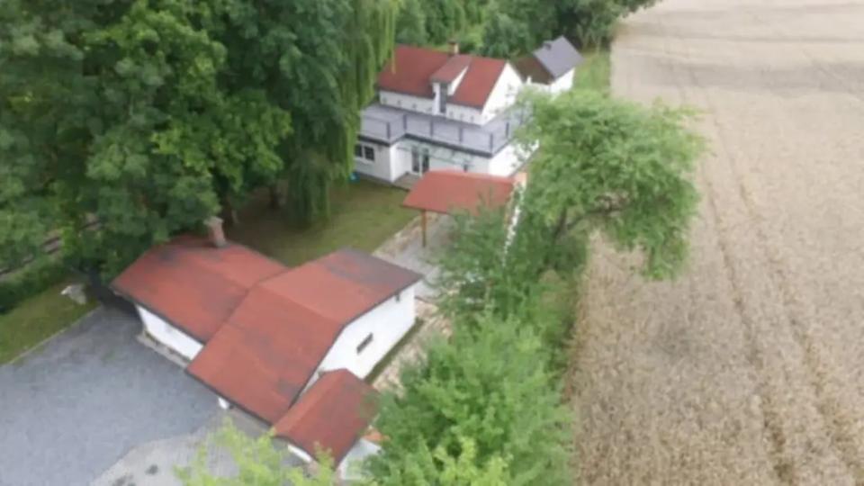 Thumbnail-Renoviertes Haus mit Terrasse, Gästehaus und Garage - ruhige Lage
