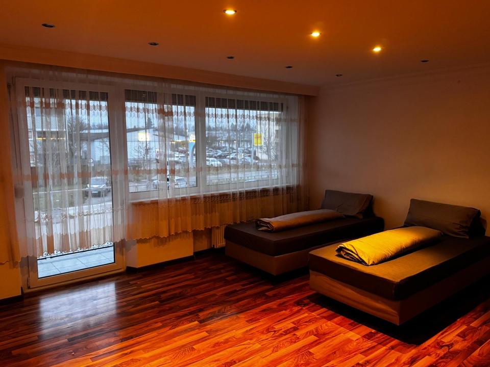 Thumbnail-Montuer Zimmer vermietung