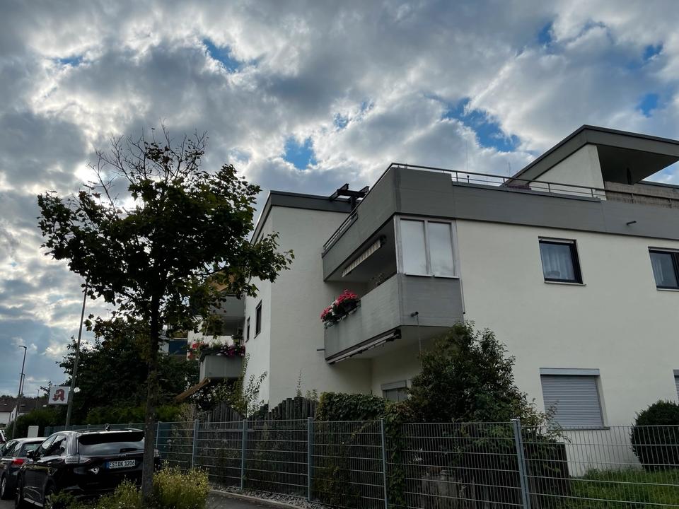 Thumbnail-Großzügige 3-Zi-Dachterrassen-Wohnung