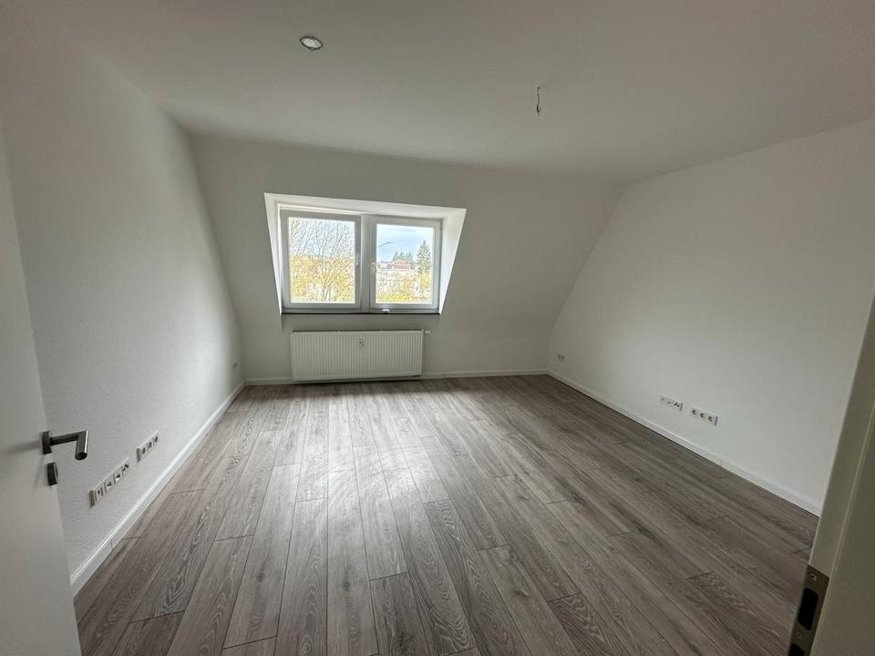 Thumbnail-3 ZKB Dachgeschosswohnung – zentral in Wetzlar (frei ab sofort)