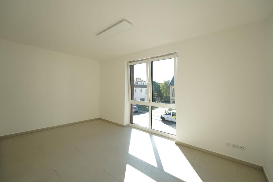 Thumbnail-Neuwertige 3-Zimmer Wohnung mit Balkon in Langenhagen