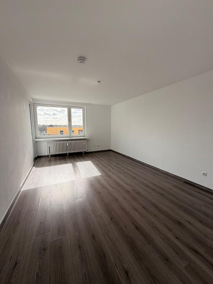 Thumbnail-Ruhige 2-Zimmer-Wohnung mit Balkon in Elsterwerda