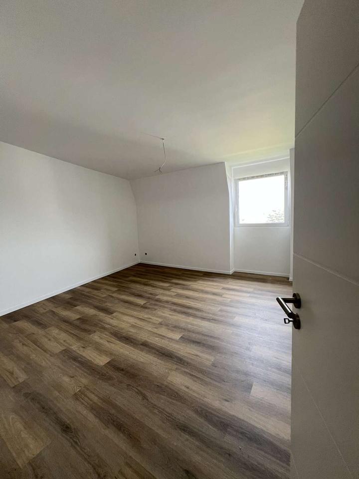 Thumbnail-Erstbezug nach Kernsanierung Fußbodenheizung 2 Zimmer mit Gartennutzung