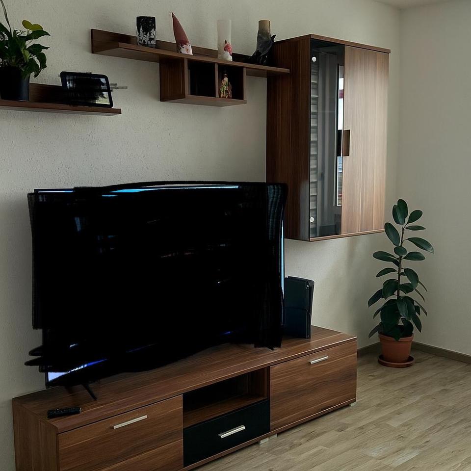 Thumbnail-Wohnung mit Einbauküche zu vermieten