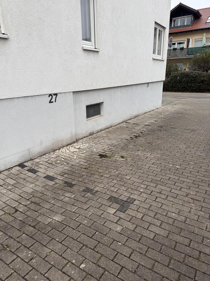 Thumbnail-Parkplatz auf Privatgrundstück