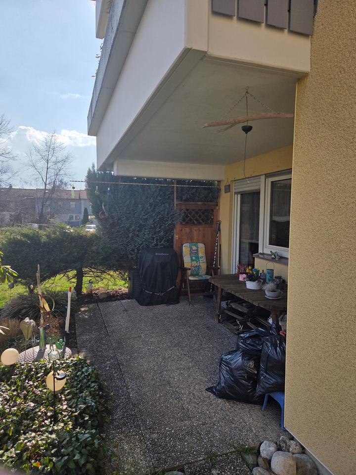 Thumbnail-Schöne 3-Zimmer-Erdgeschosswohnung in ruhigem Wohngebiet in Isny