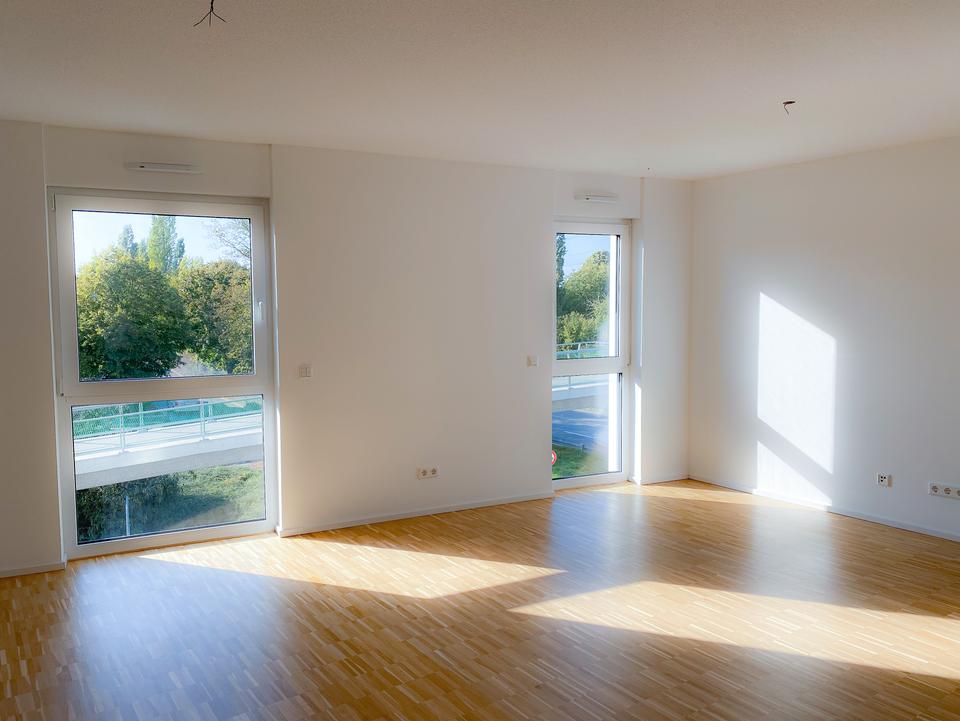 Thumbnail-Helle 3-Zimmer Erdgeschosswohnung mit EBK