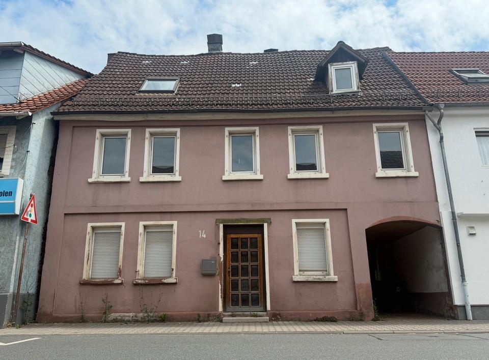 Thumbnail-Altbauhaus in zentraler Lage Rimbach 291 m2 Ohne Provision