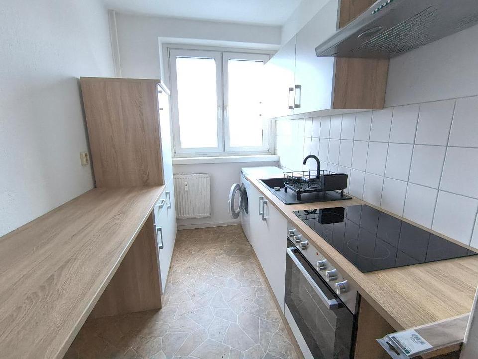 Thumbnail-voll sanierte 3-Raum-Wohnung mit Balkon und Einbauküche