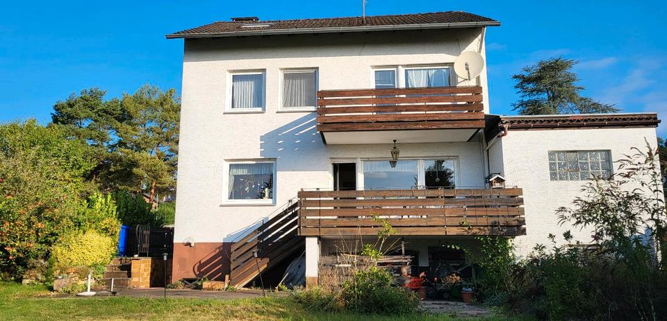 Thumbnail-Massives Einfamilienhaus mit Garten in ruhiger, zentraler Lage