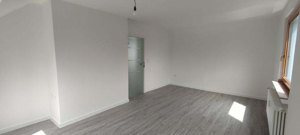 Thumbnail-Dachgeschosswohnung mit gehobenen Standard