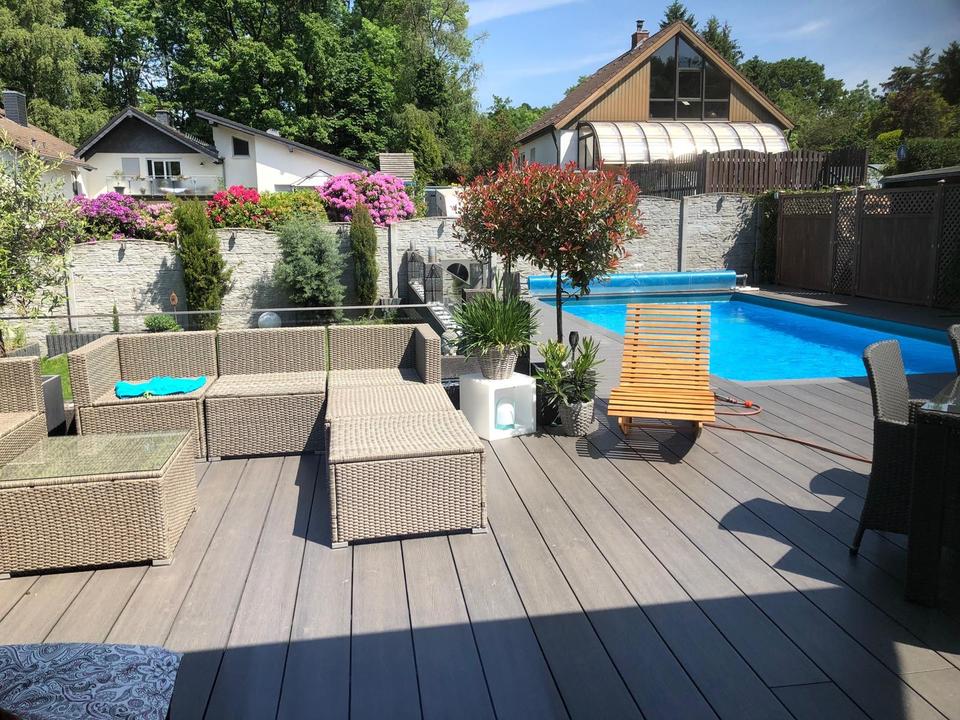 Thumbnail-Freistehendes Ein - bis Zweifamilienhaus mit Einliegerwohnung